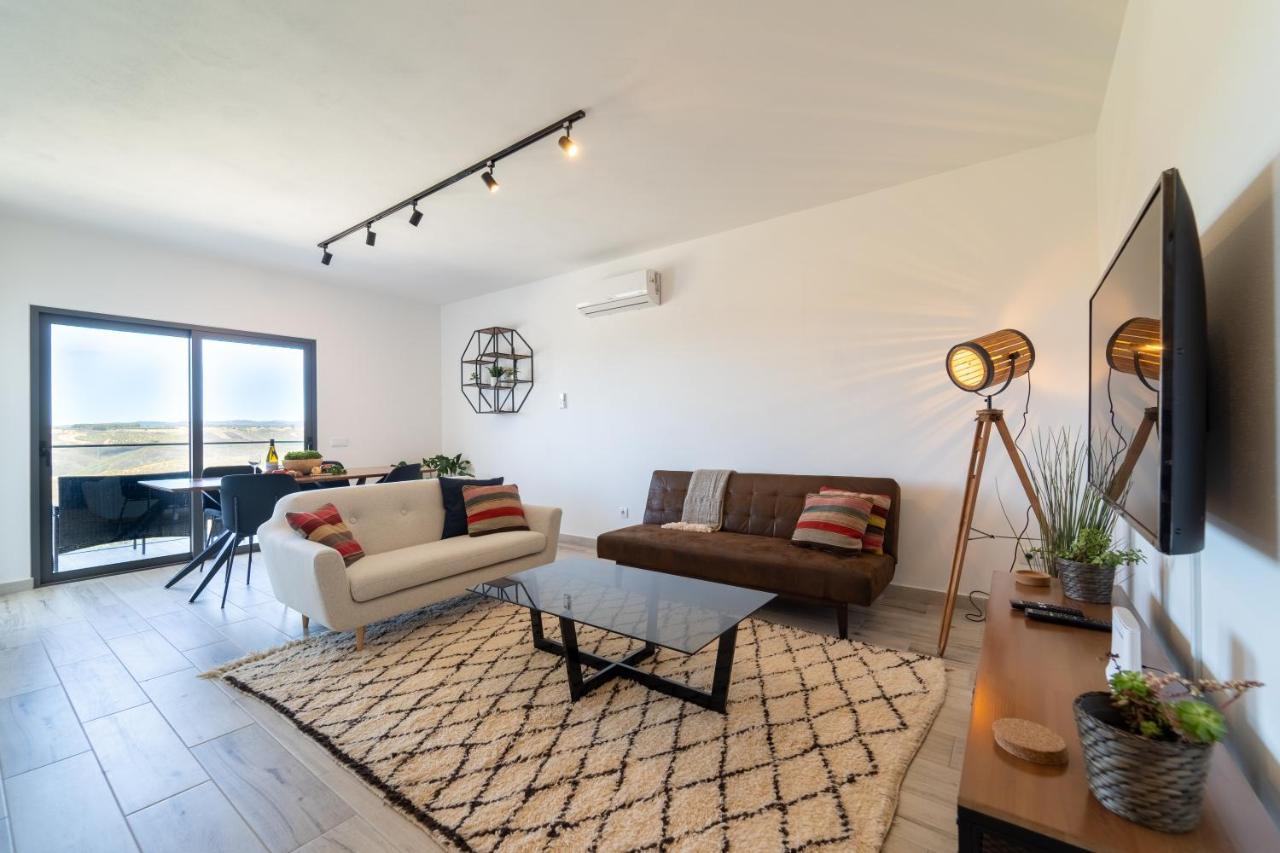 Apartamento A Gaivota - Walking Distance To Monte Clerigo And Amoreira Beaches