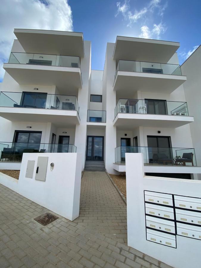 A Gaivota - Walking Distance To Monte Clerigo And Amoreira Beaches Apartamento *