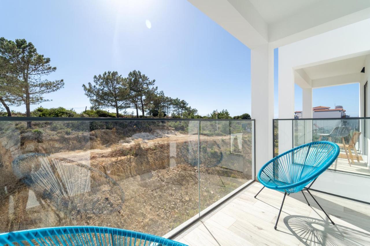 A Gaivota - Walking Distance To Monte Clerigo And Amoreira Beaches Apartment *